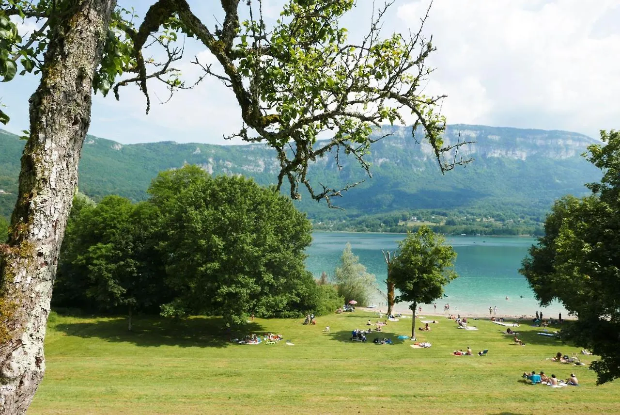 Detente Et Sport 2 - Chartreuse Et Lacs - Chambre Chez L'Habitant Saint-Beron Homestay